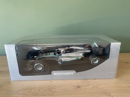 Minichamps 18 mercedes - f1, 1:18