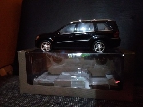 Mercedes 18 minichamps - gl,