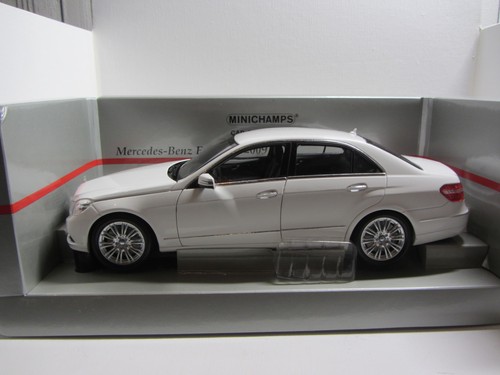 Rare mercedes benz - 1:18,
