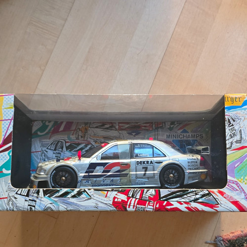 Minichamps amg c klasse - minichamps,
