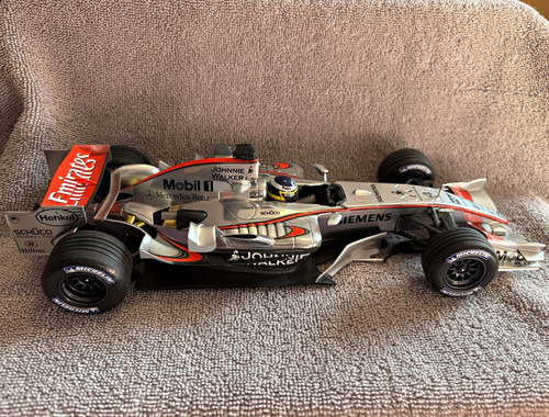Minichamps mclaren - 1:18,