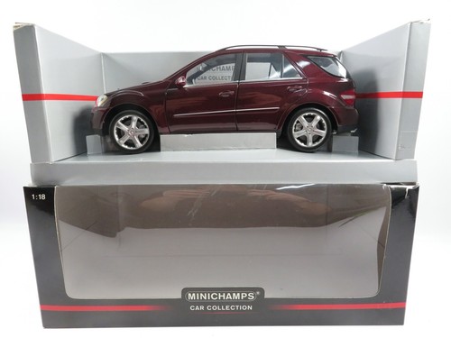 Minichamps 150034500 - 1:18,