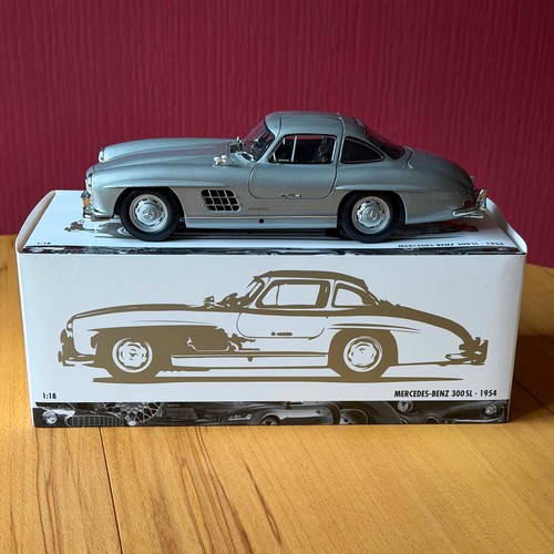 Minichamps mercedes benz 300 - minichamps,