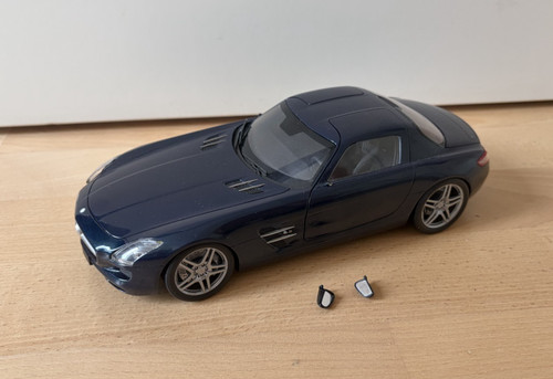 Minichamps mercedes benz sls - mercedes-benz,