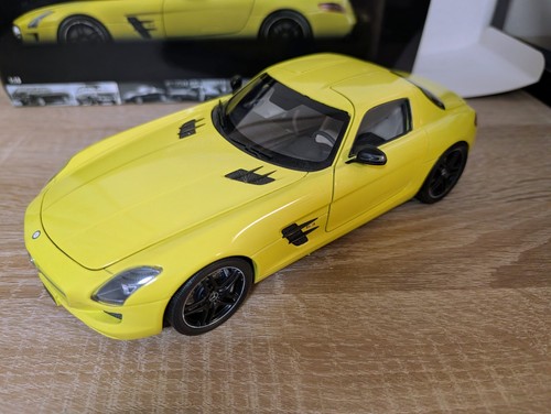 Minichamps 1 18 - minichamps, 1:18
